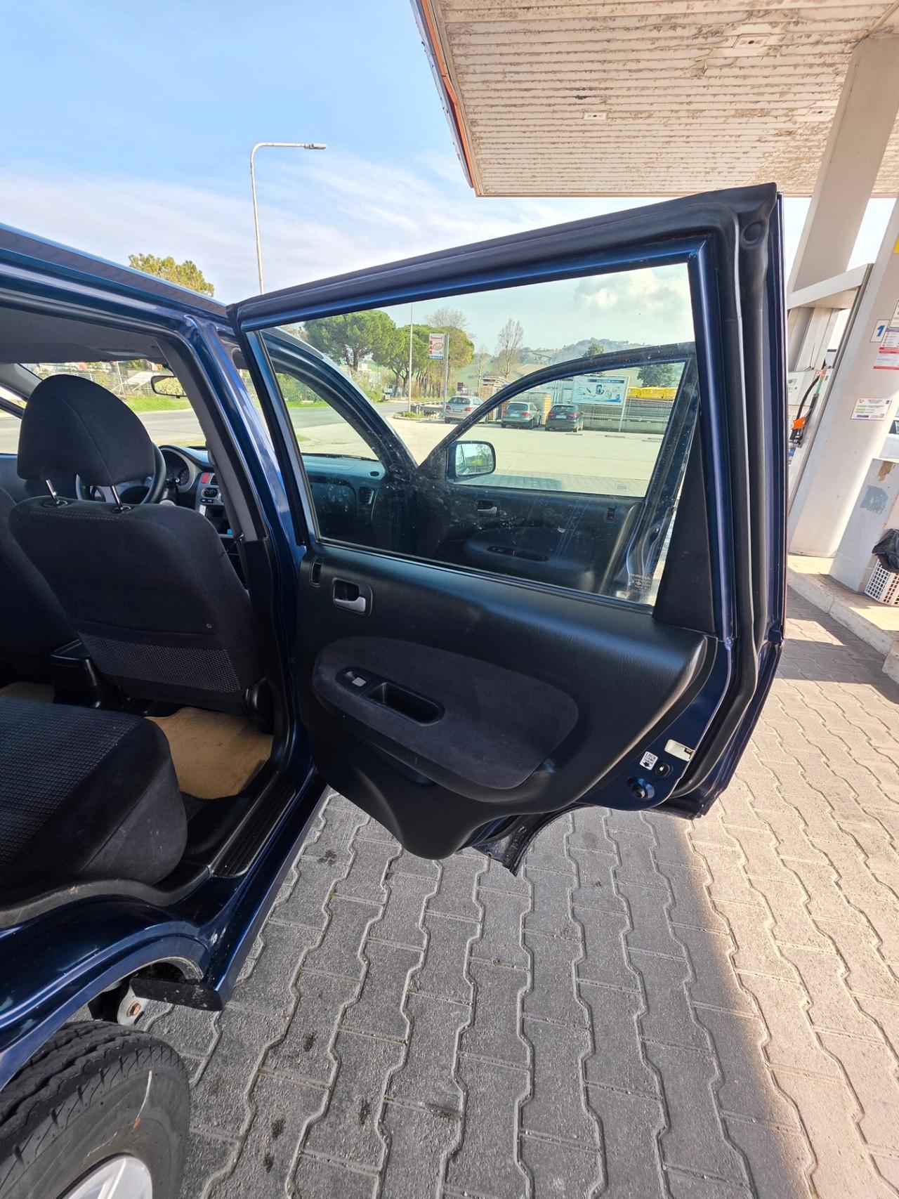 Honda HR-V Neo patentati