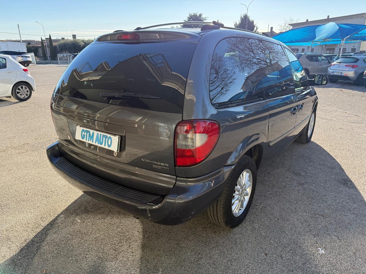 Chrysler Voyager Grand 2.8 CRD cat Limited Auto