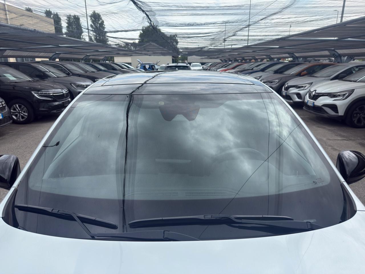 Renault Arkana Hybrid E-Tech 145 CV R.S. Line