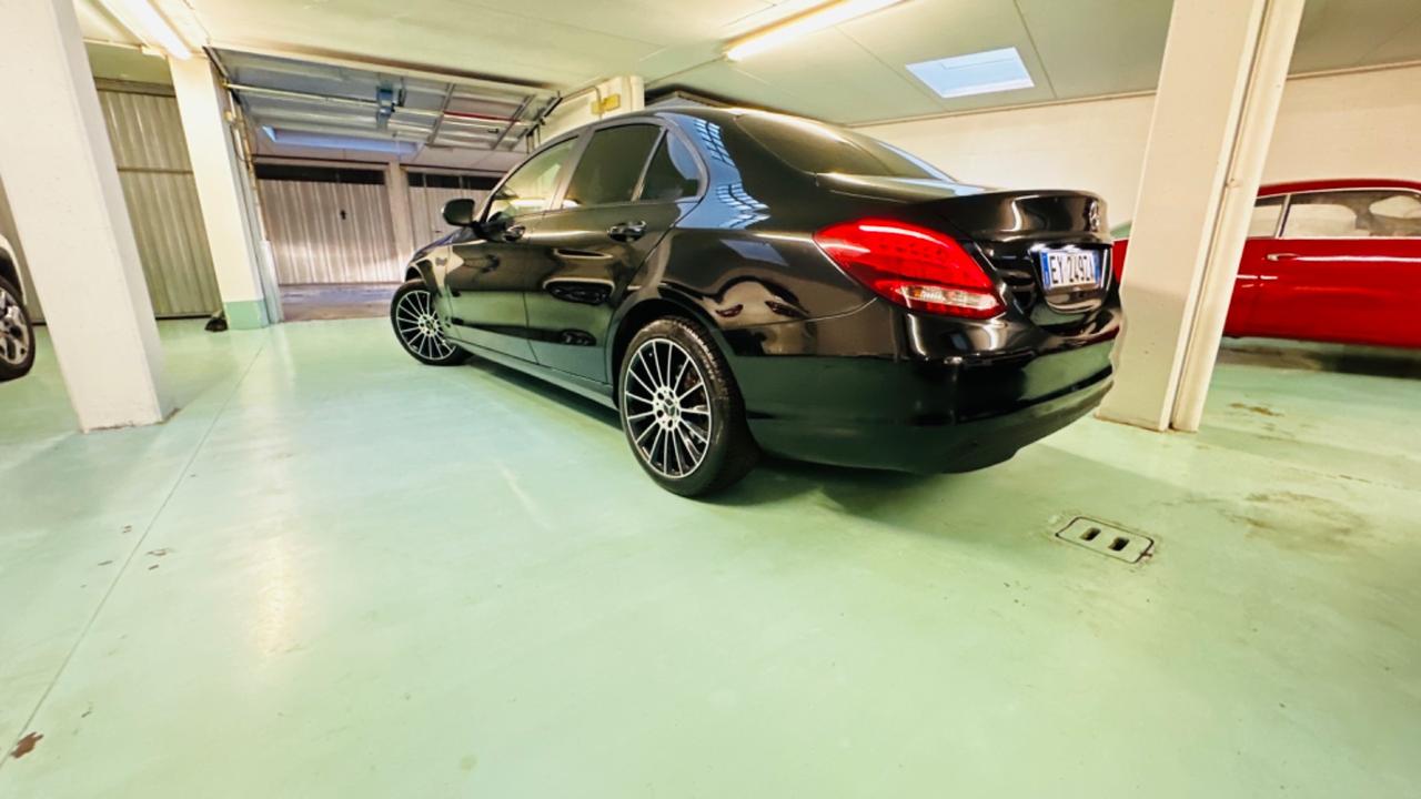 Mercedes-benz C 180 d Premium