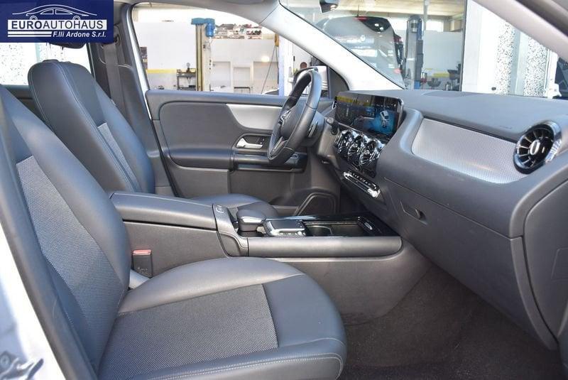 Mercedes-Benz GLA GLA 200 d Automatic Business Extra *TETTUCCIO*