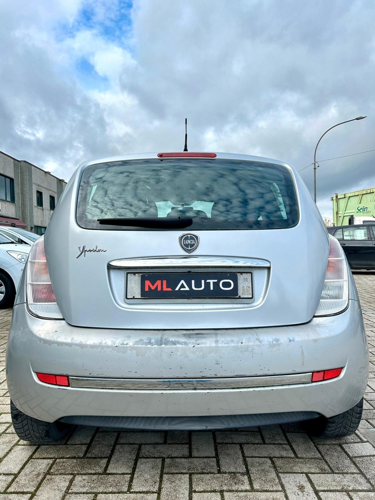 Lancia Ypsilon 1.2 Platino - OK NEOPATENTATO