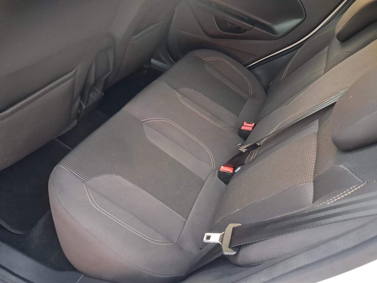 Ford Fiesta 1.4 5p. Bz.- GPL Titanium