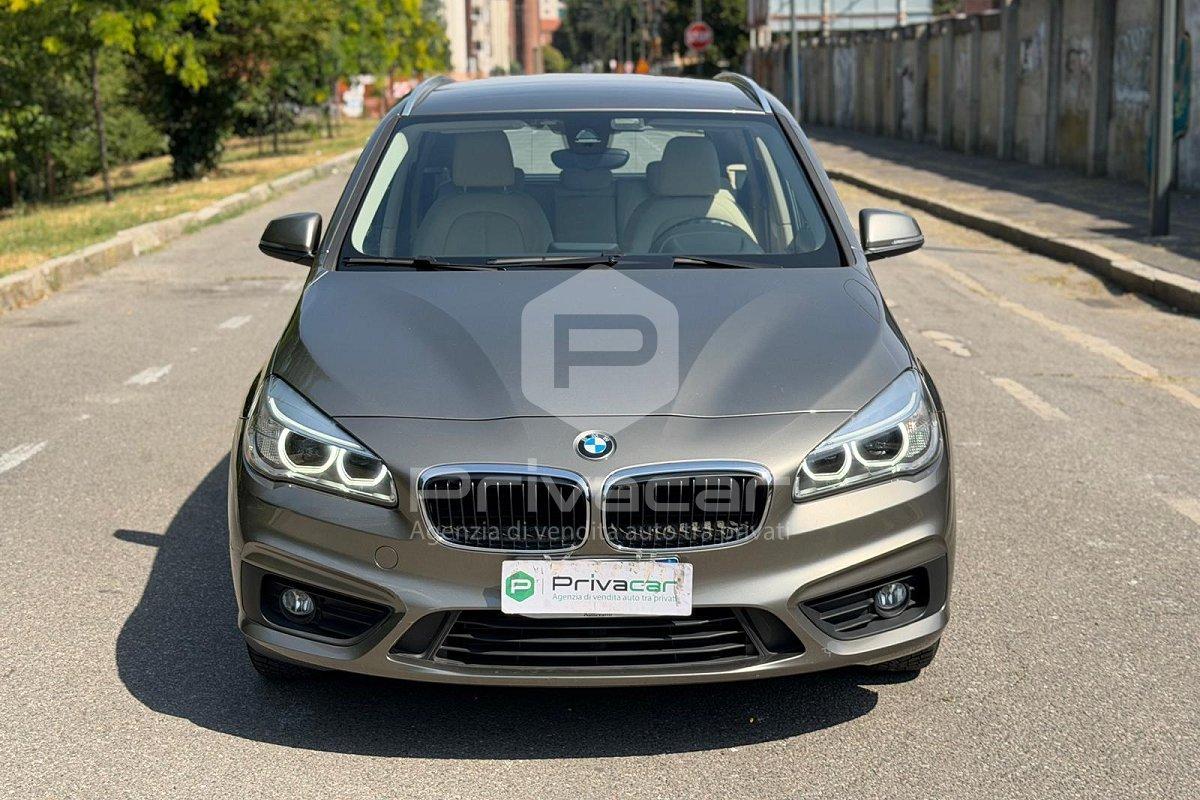 BMW 218i Active Tourer Advantage