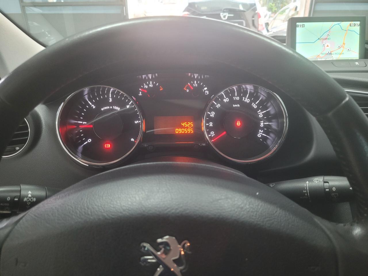 Peugeot 3008 BlueHDi 120 S&S Allure
