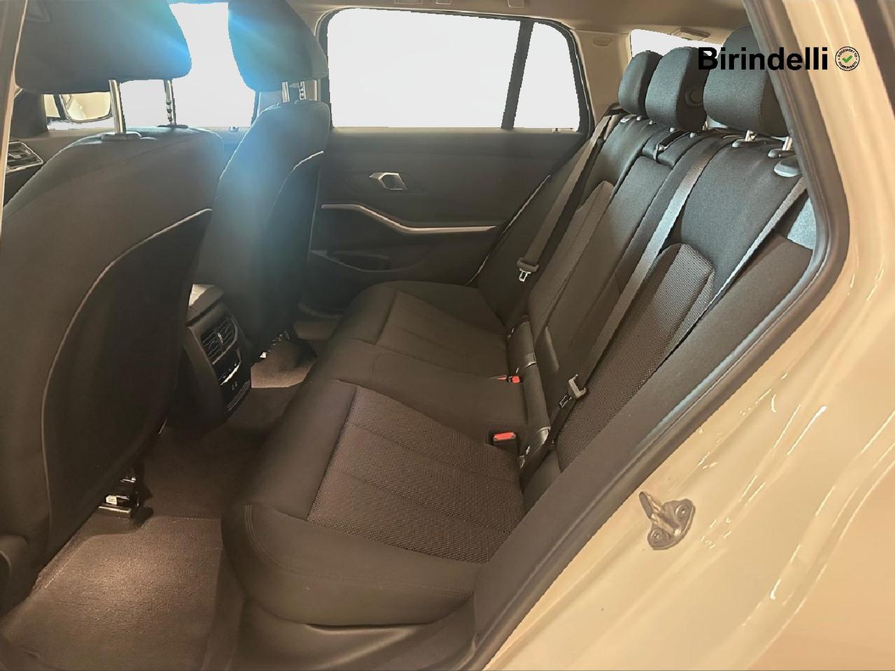 BMW Serie 3(G20/1-80/1) - 318d 48V Touring