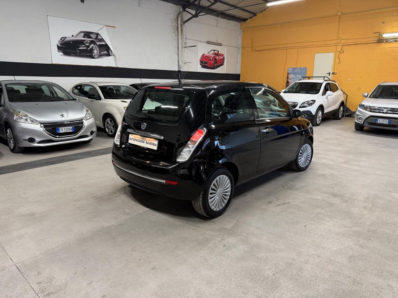 Lancia Ypsilon 1.2 Platino