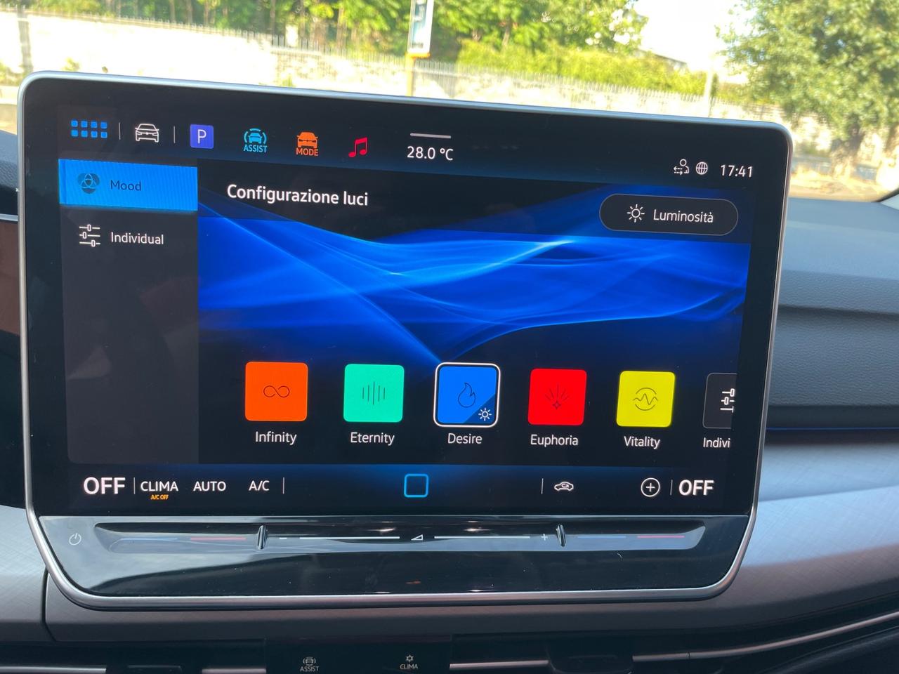 Volkswagen Golf 1.5 TSI eHybrid DSG Edition Plus 204CV
