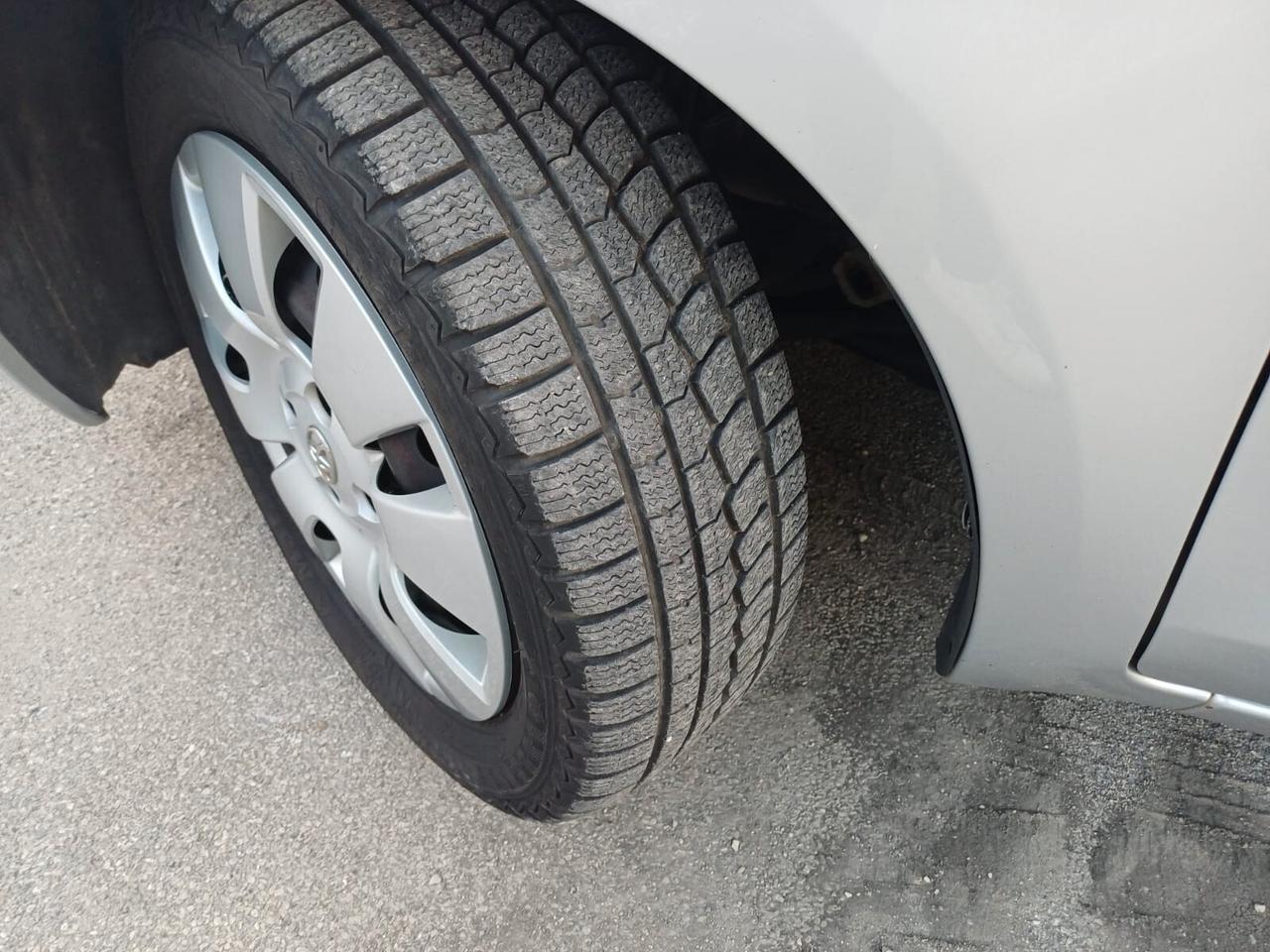 Toyota Yaris 1.0 5 porte PERFETTA - 2010
