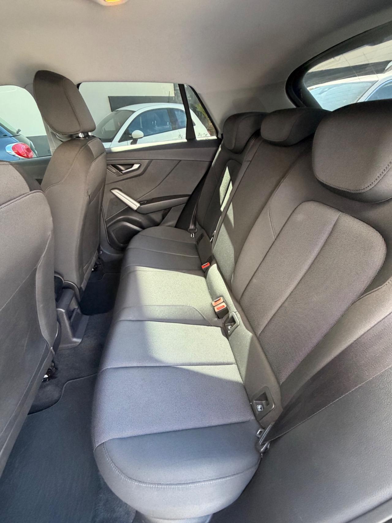 Audi Q2 30 TDI S tronic line Edition