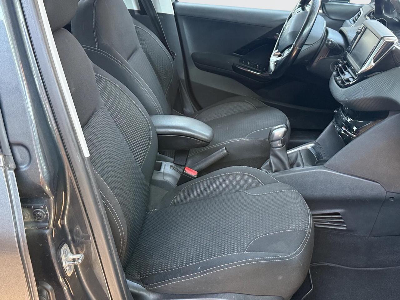 Peugeot 208 *100 CV*5 PORTE*NEOPATENTATI*GT LINE*