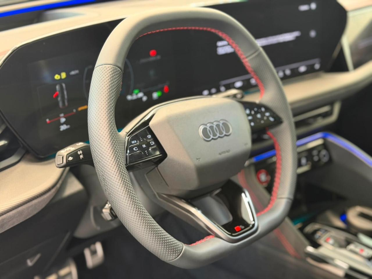 Audi Q5 SPB 40 TDI S tronic line plus - Carbon