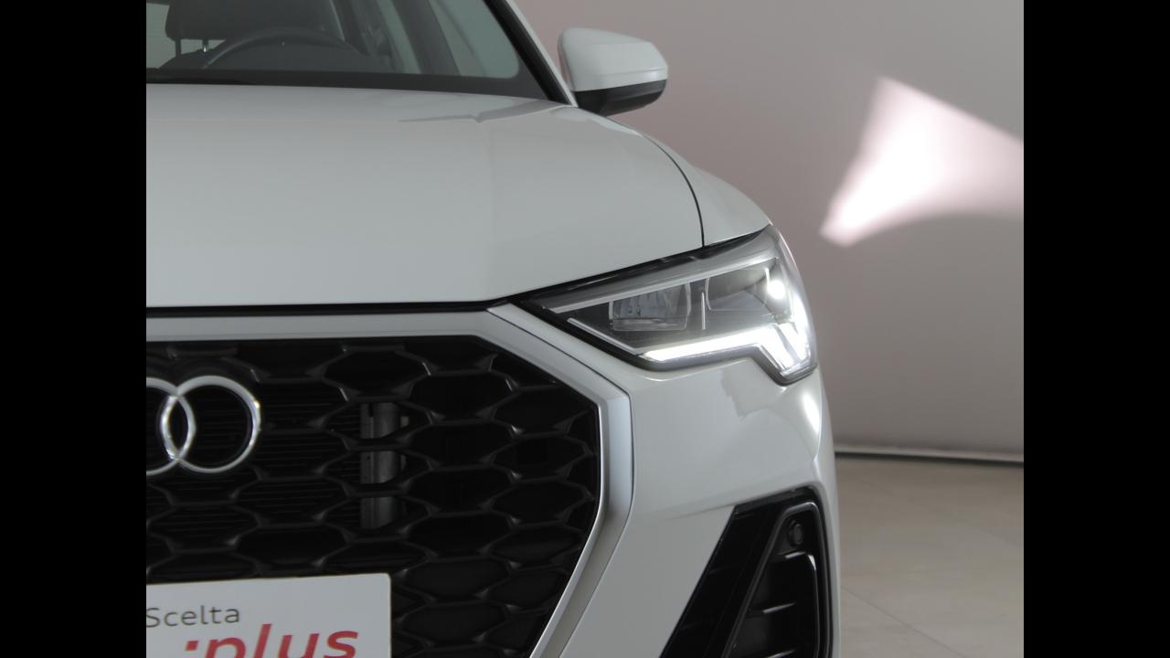 AUDI Q3 2019 Sportback - Q3 Sportback 45 1.4 tfsi e Business Plus