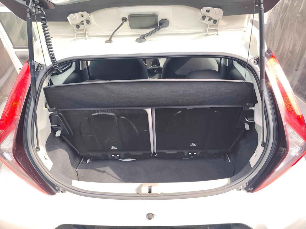 Toyota Aygo AUTOMATICA 1.0 BENZINA