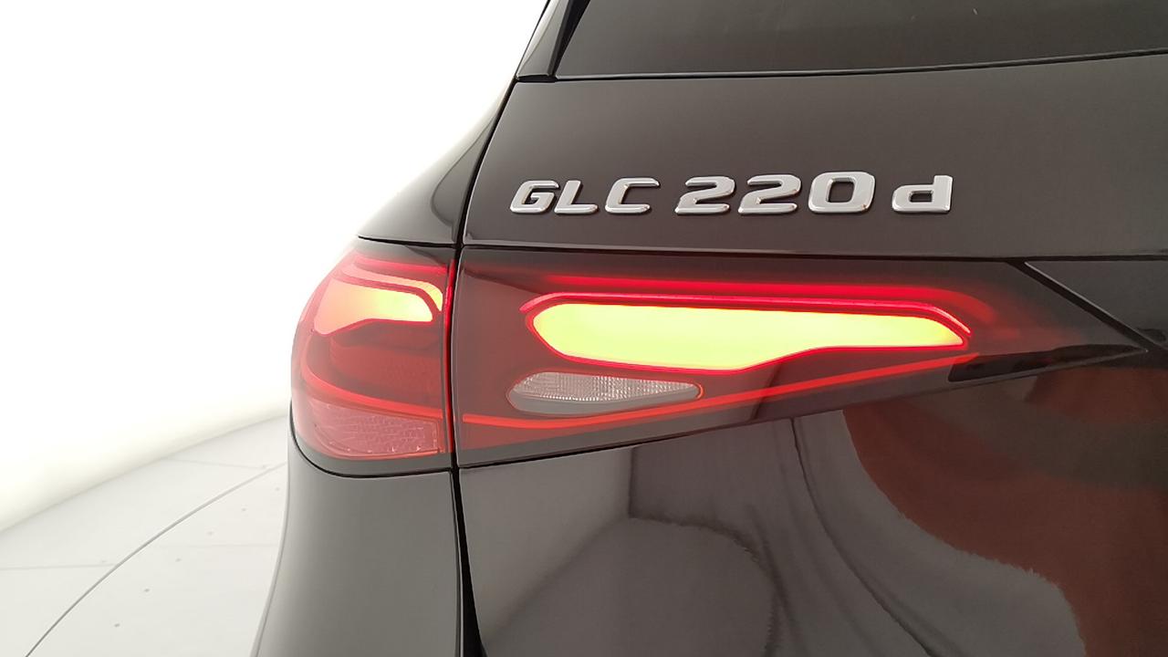 Mercedes-Benz GLC - X254 - GLC 220 d AMG Line Premium Plus 4matic auto