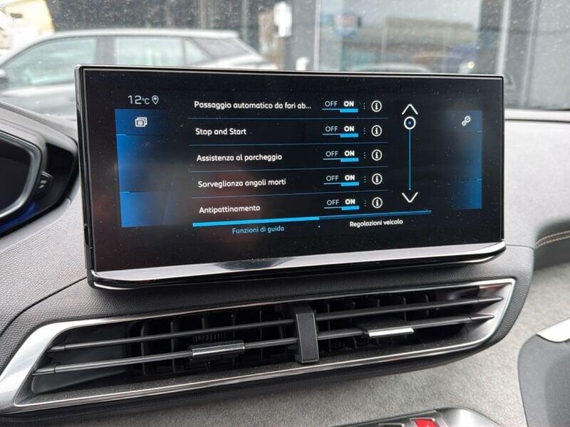 Peugeot 3008 3008 1.5 bluehdi GT Pack s&s 130cv eat8