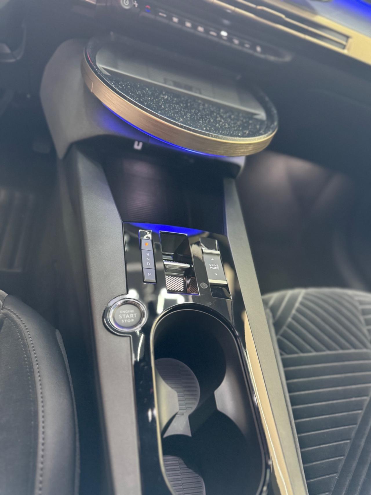 Lancia Ypsilon Hybrid e-DCT km 0