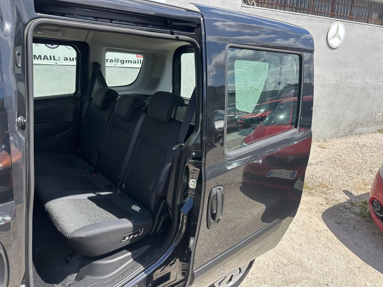 Fiat Doblo 1.6 MJT 105 Cv Emotion 5 Posti Vettura