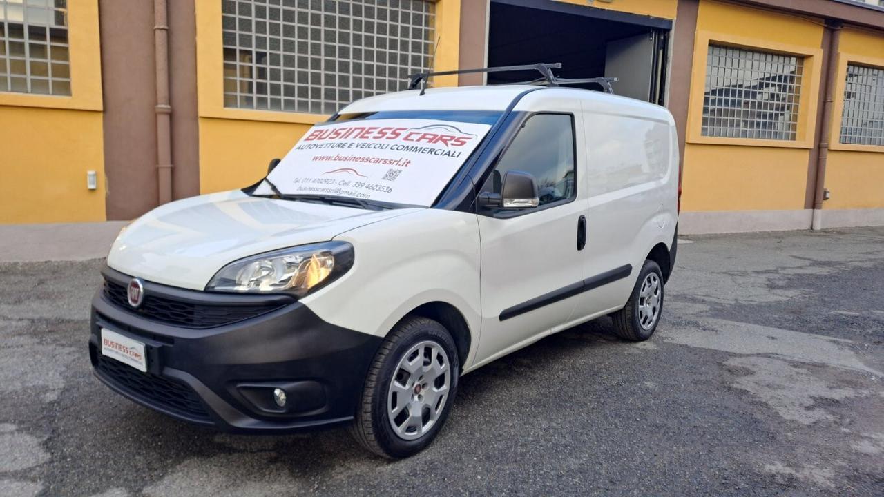 FIAT DOBLO' 1.4 T-JET NATURAL POWER LOUNGE- KM. 73000 - SCAD. BOMBOLE 01/2028 RINNOVABILI!