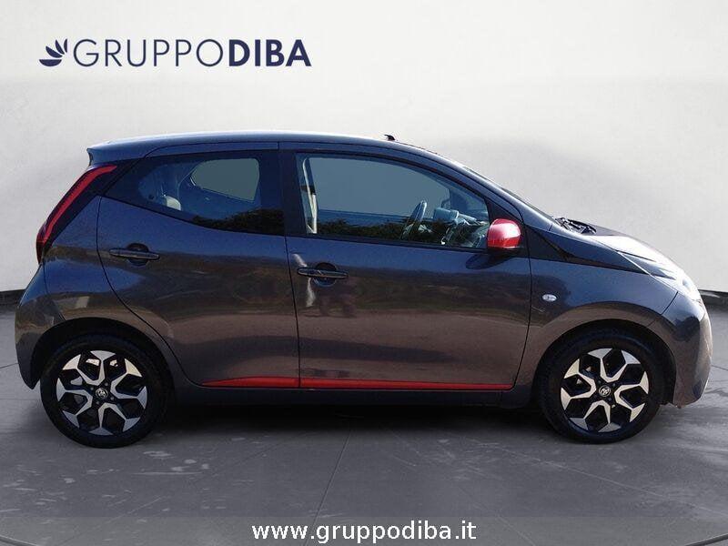 Toyota Aygo II 2018 5p 5p 1.0 x-fun m-mt 72cv