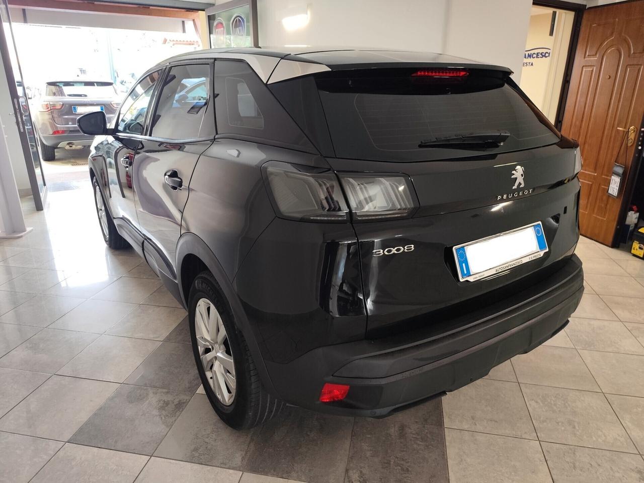 Peugeot 3008 1.5 EAT8 Business 130cv -2021