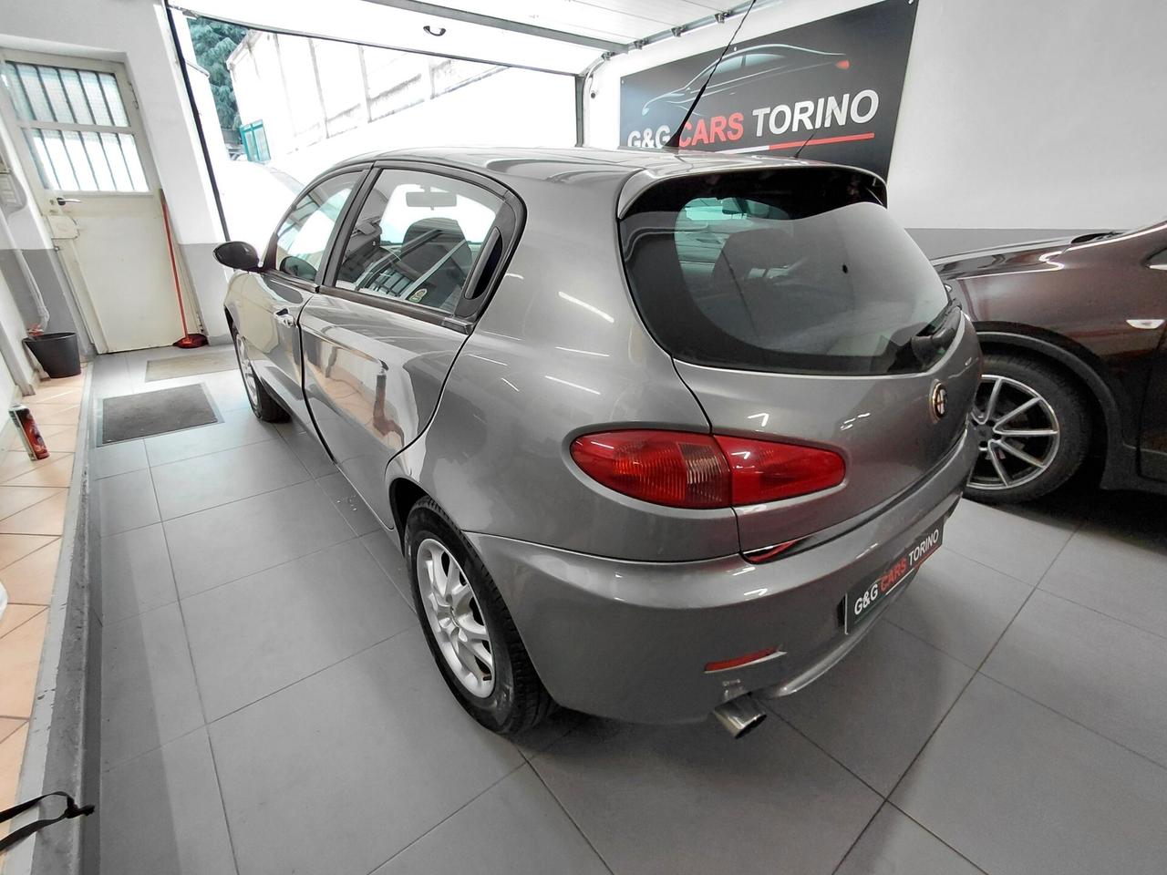 Alfa Romeo 147 1.9 JTD (120) 5 porte Progression