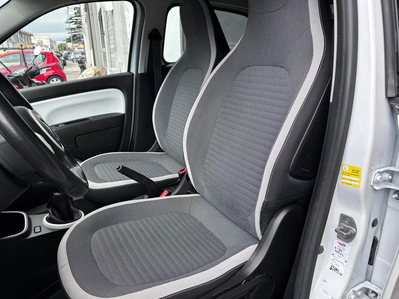 Renault Twingo SCe 65 CV Intens 2020