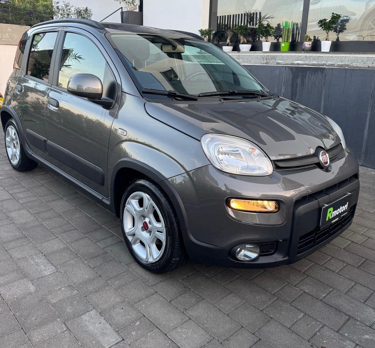 Fiat Panda 1.0 FireFly S&S Hybrid