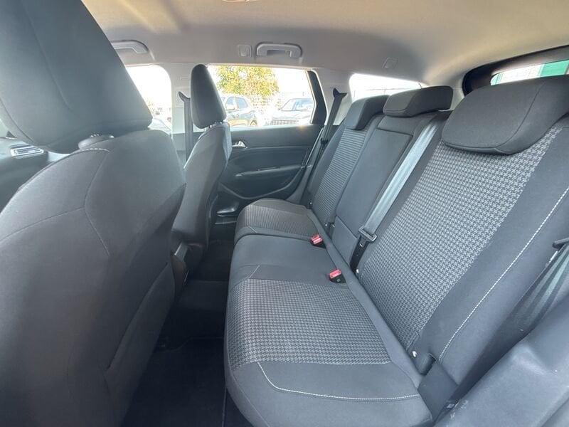 Peugeot 308 BlueHDi 100 S&S SW Business