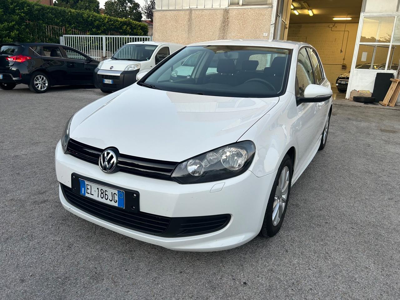 Volkswagen Golf 1.6 TDI DPF