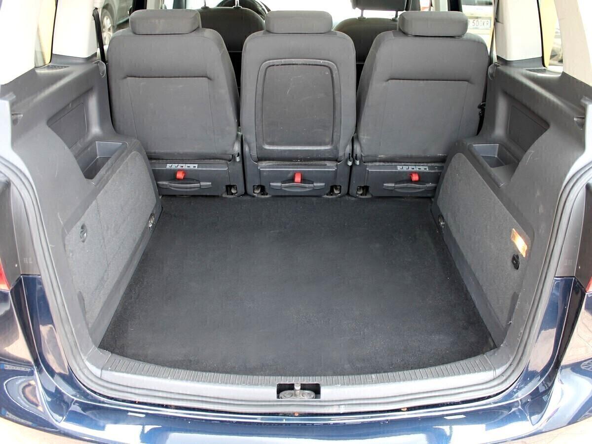 Volkswagen Touran 1.6 TDI DSG Comfortline