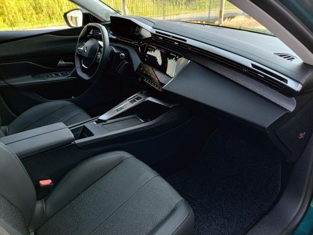 PEUGEOT 308 Plug-in Hybrid 180 e-EAT8 SW Allure Pack