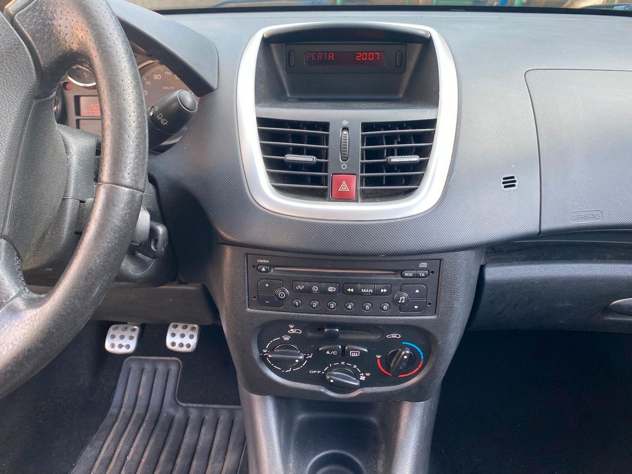 Peugeot 206 Plus 1.1benz km77.000 60CV 5p 2011