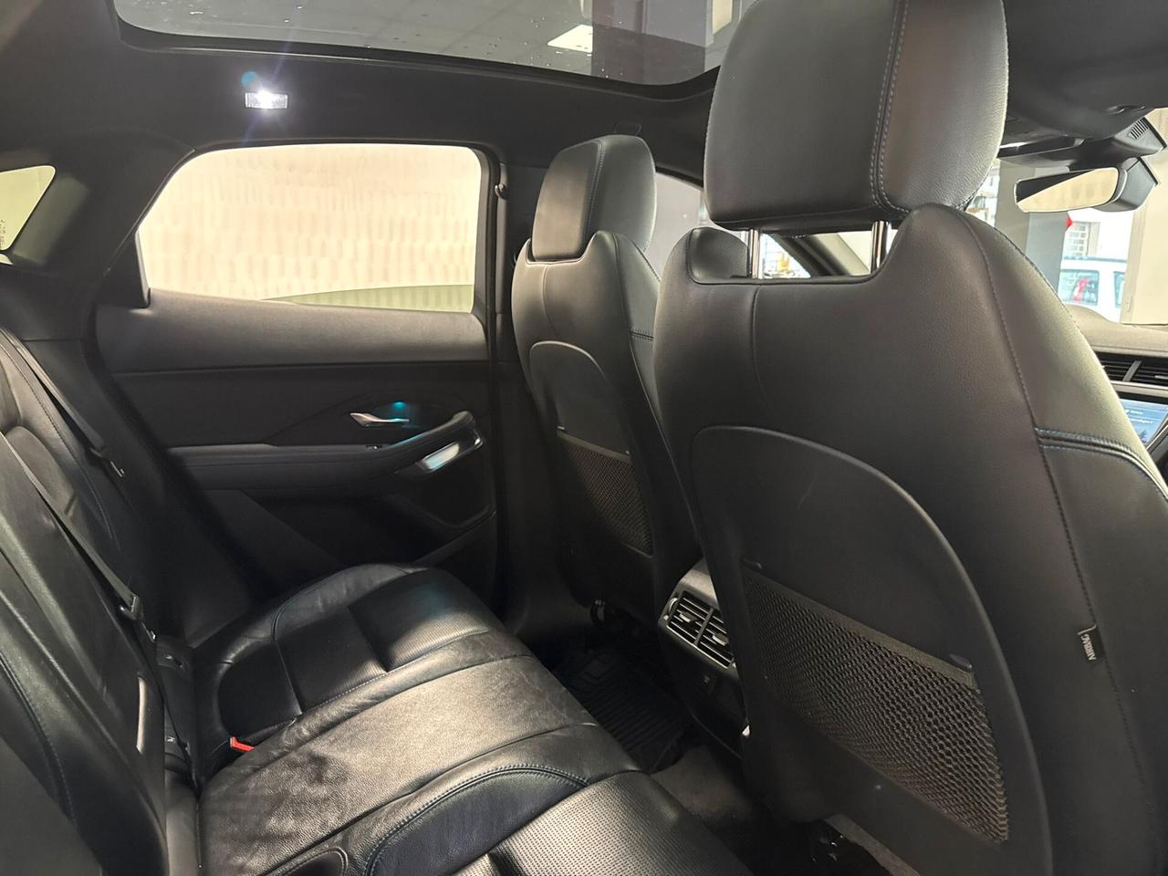 Jaguar E-Pace 2.0D 180 CV AWD R-Dynamic S