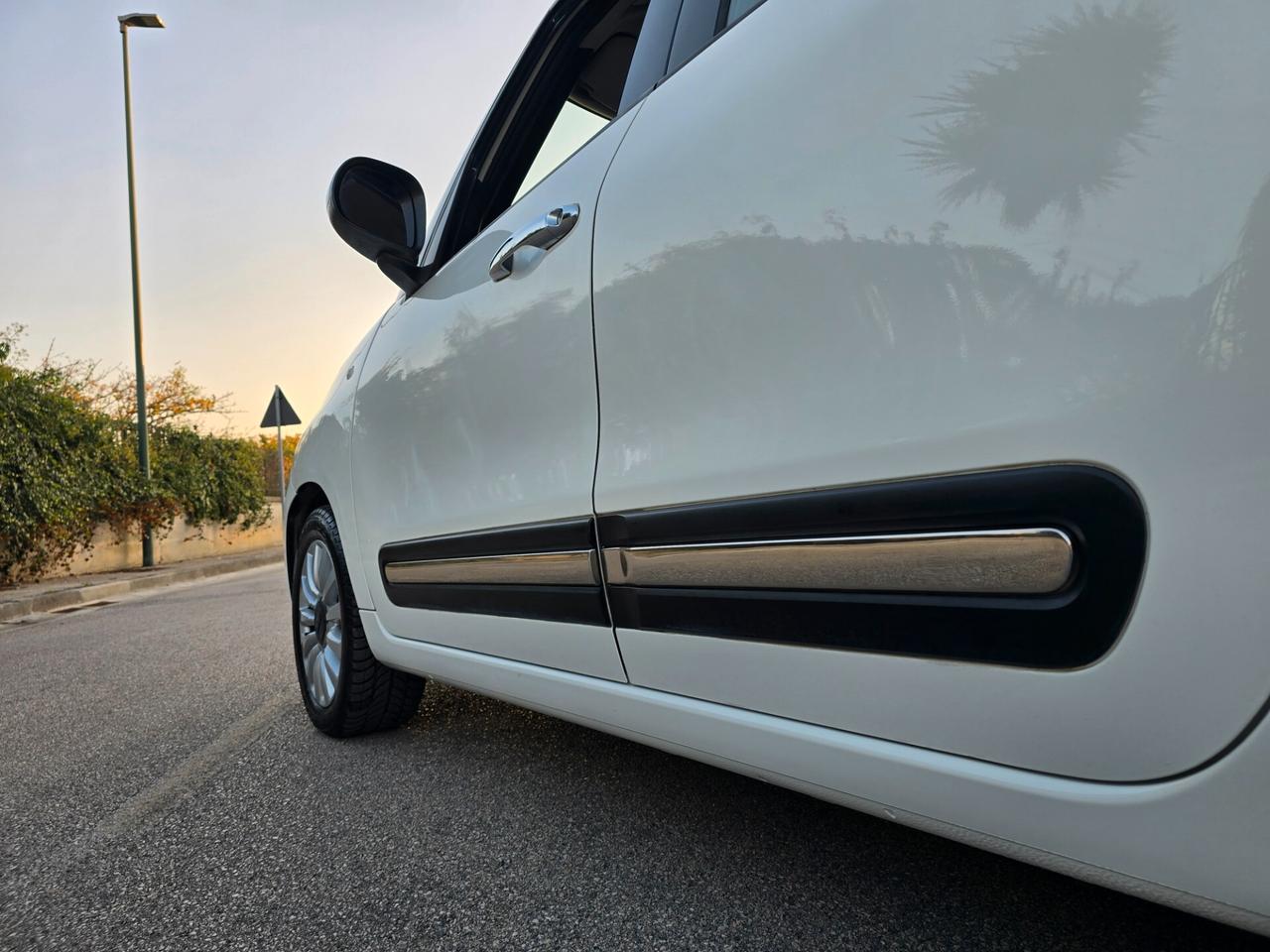 FIAT 500L LOUNGE 1.3 M-JET AUTOMATICA MOTORE NUOVO