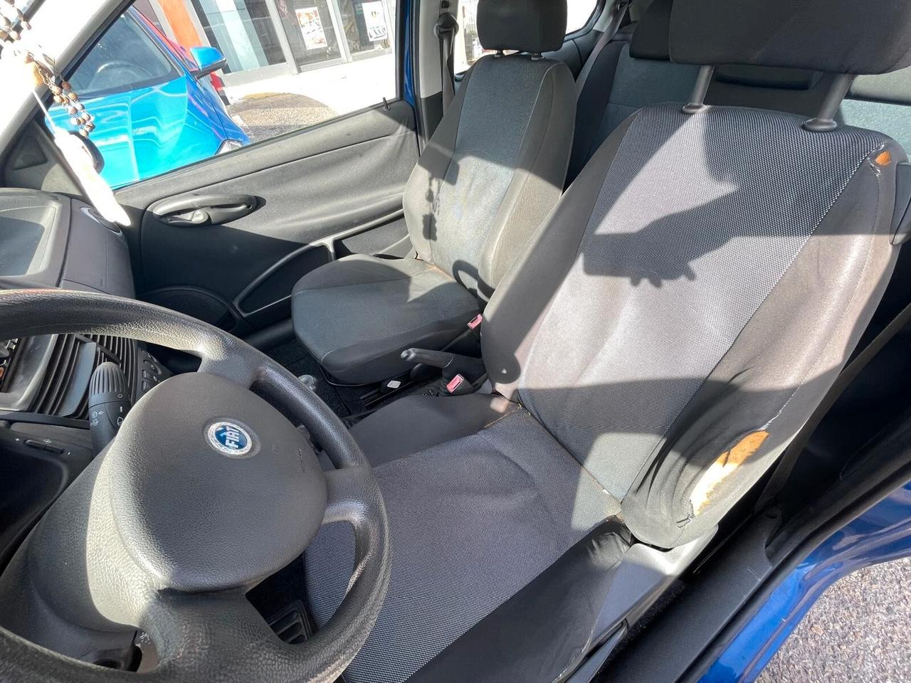 Fiat Punto 1.2 3 porte 60 cv Neopatentati
