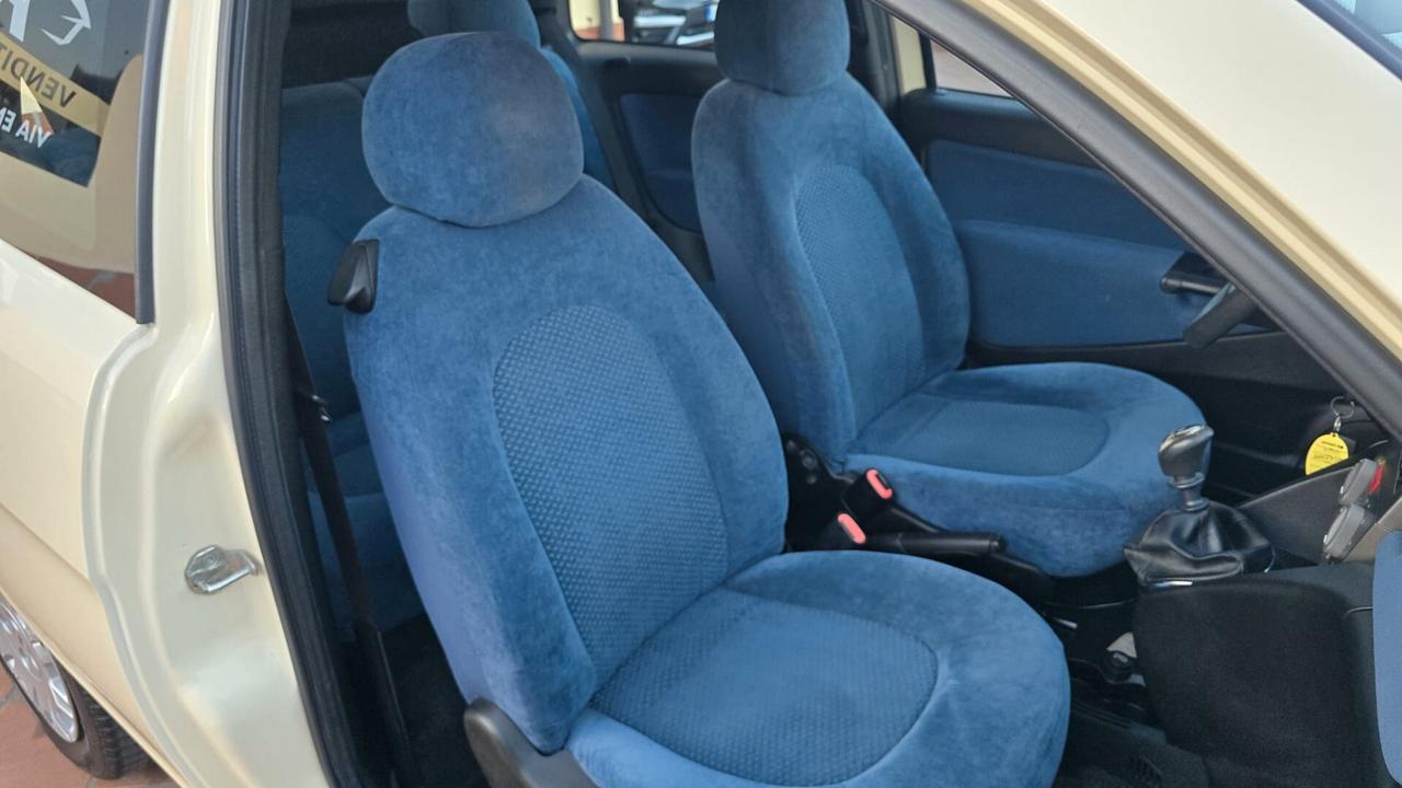 Lancia Ypsilon 1.2 Argento