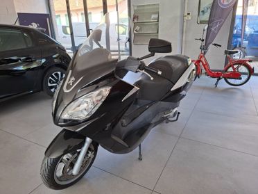 PRUGEOT SATELIS 300