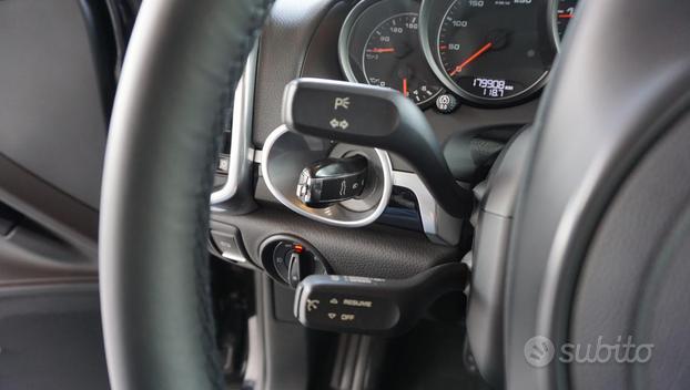 PORSCHE Cayenne 3.0 Diesel 250CV Platinum Editio