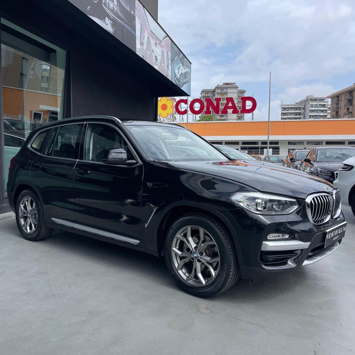 BMW - X3 xDrive20d xLine