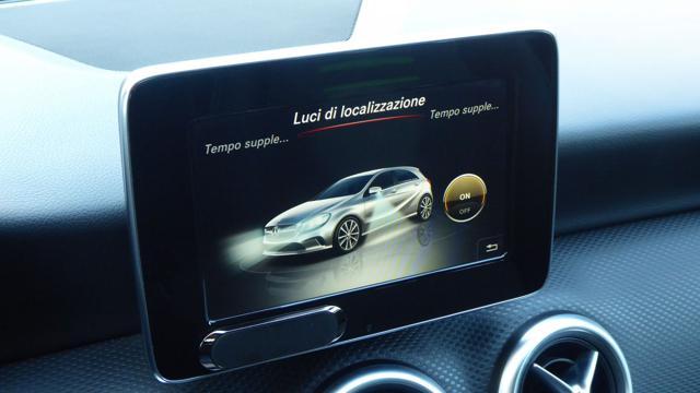 MERCEDES-BENZ A 160 d Automatic Business
