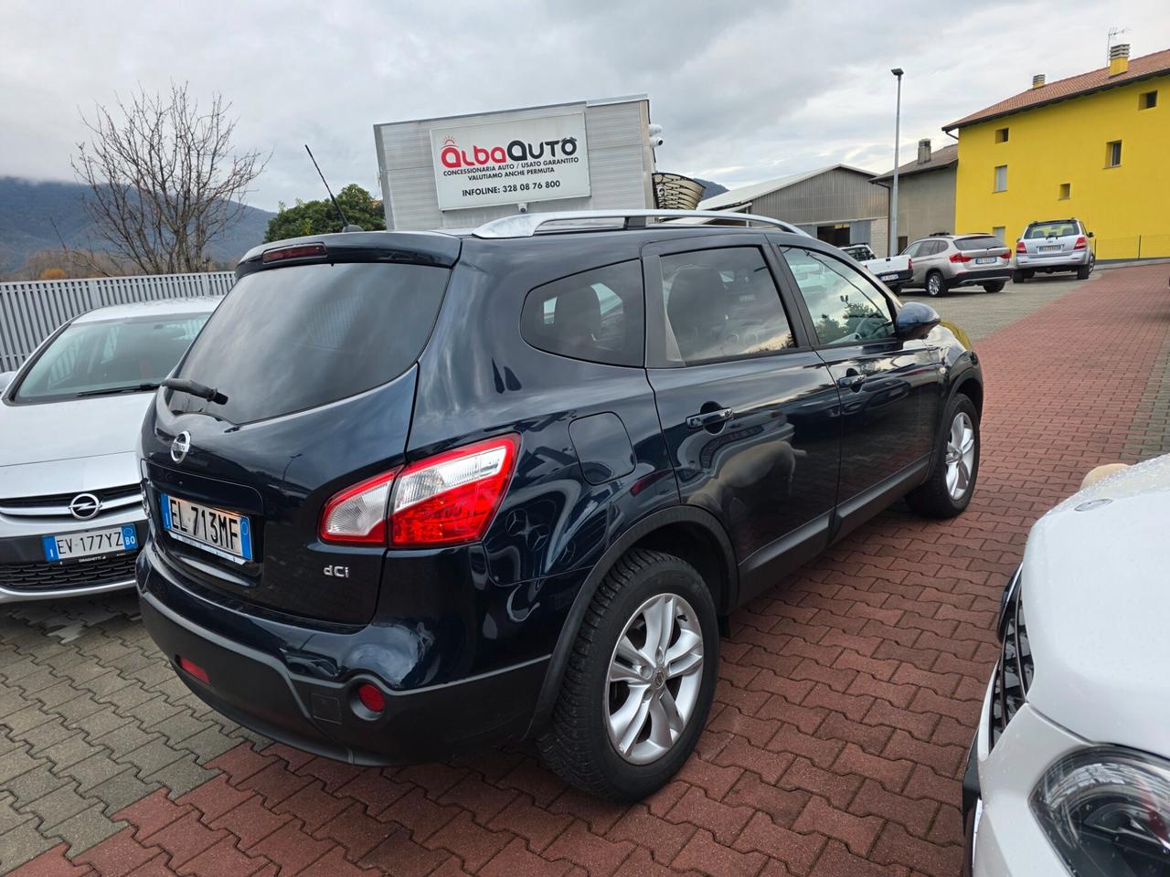 Nissan Qashqai Qashqai+2 2.0 dCi DPF 4WD aut. n-tec