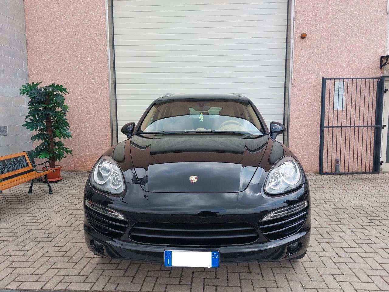 PORSCHE CAYENNE 3.0 V6 TDI 245cv CRHONO SPORT !!!