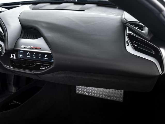 Ferrari SF90 Spider Assetto Fiorano