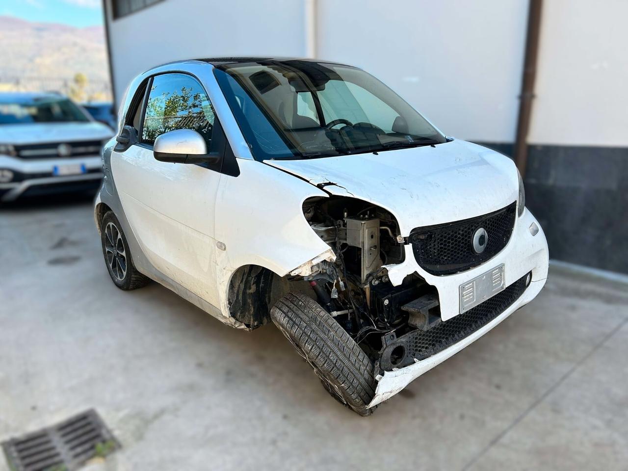 SMART FORTWO 1.0 Benzina Automatica - 2016