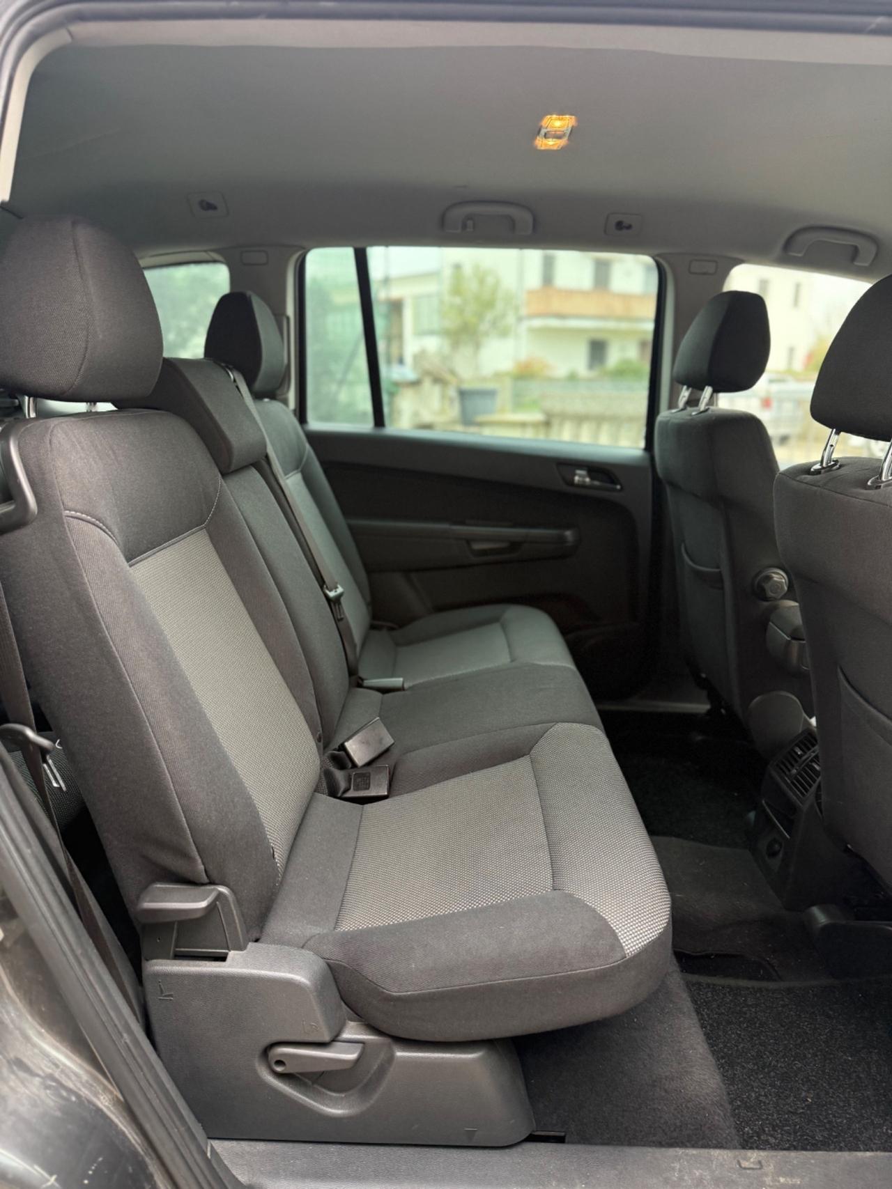 Opel Zafira1.6 Turbo EcoMetano 2029 7 posti nuova