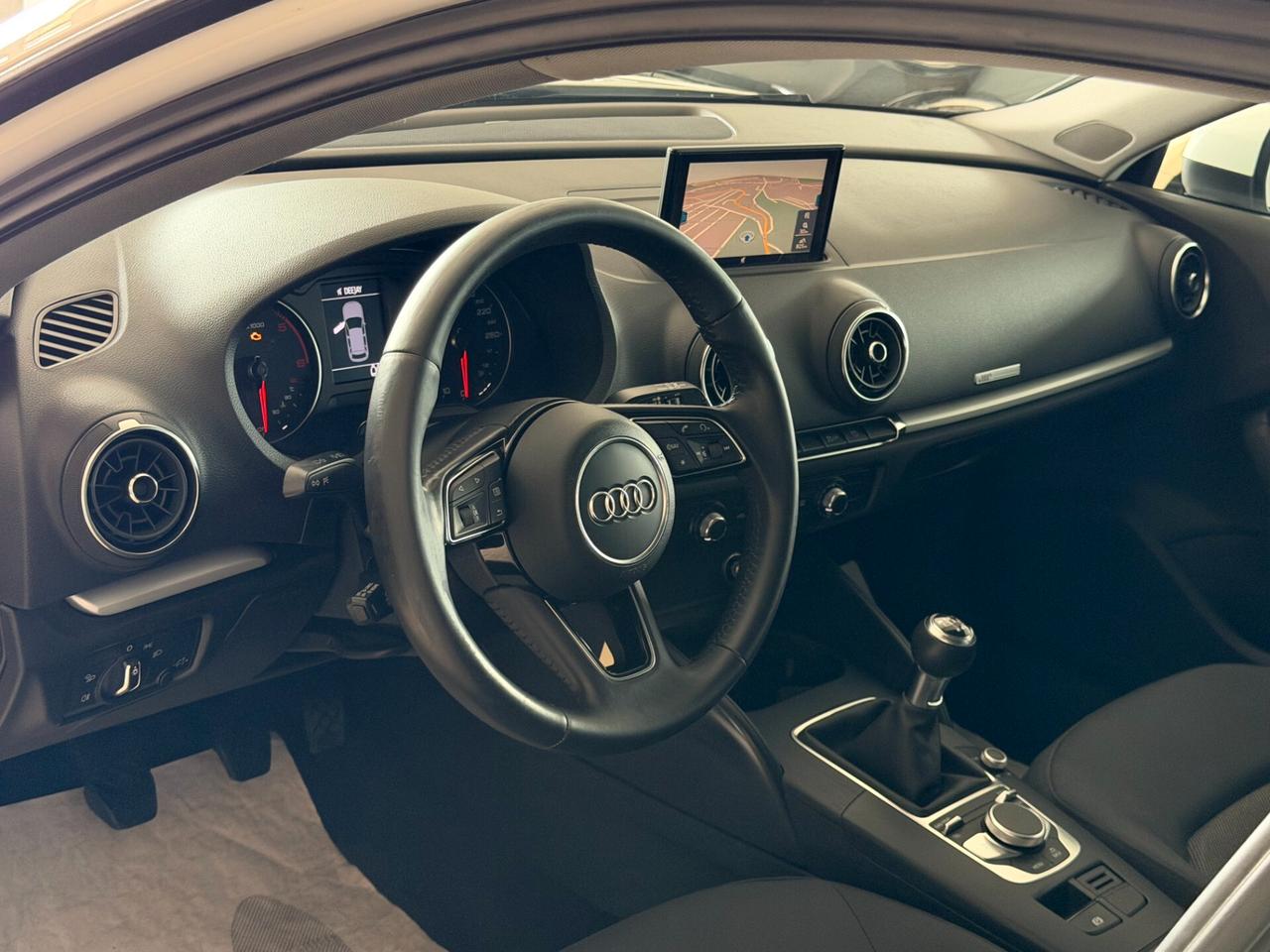 Audi A3 SB 30 1.6 TDI 115 cv. BUSINESS (Nav)