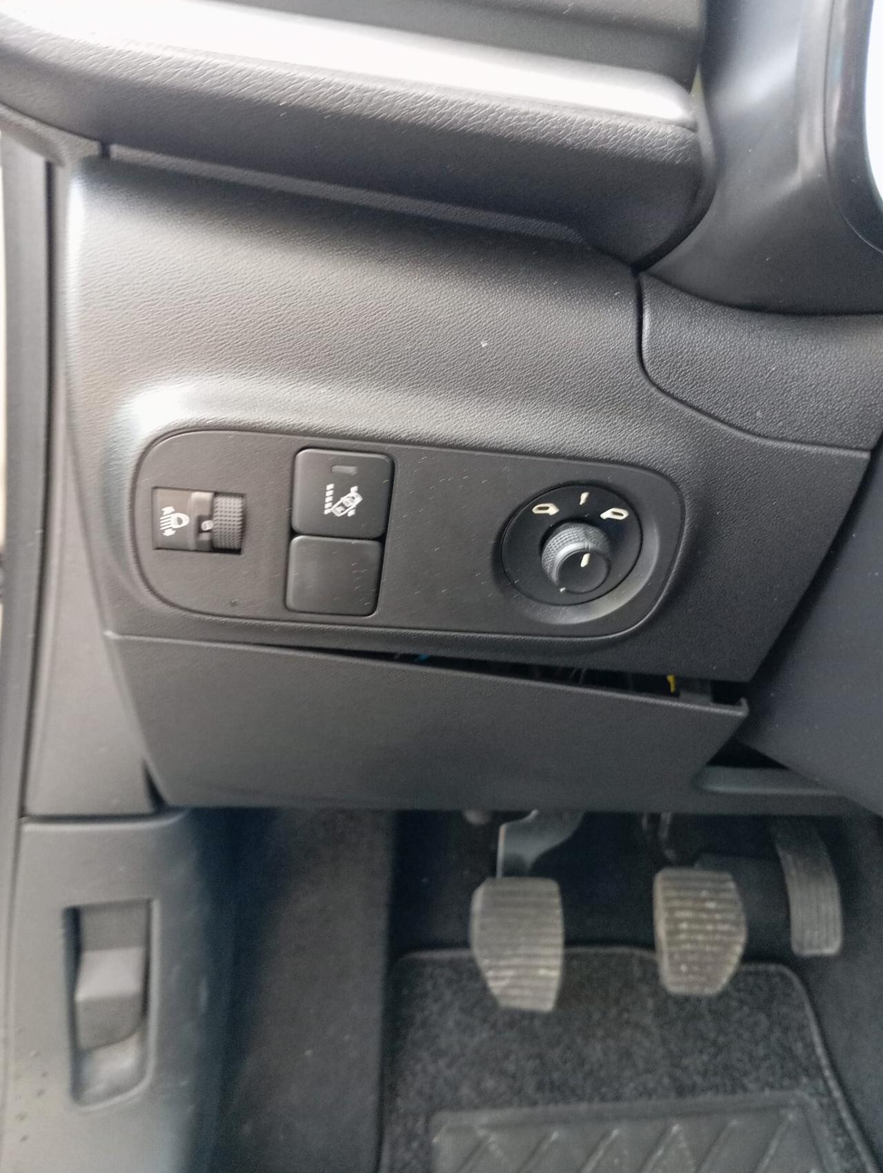 Citroen C3 PureTech 83 S&S You SOLO 692 KM???