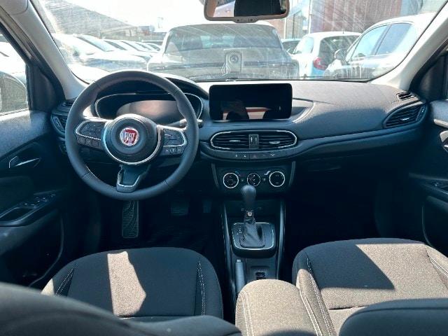 FIAT Tipo 1.5 Hybrid DCT SW Cross