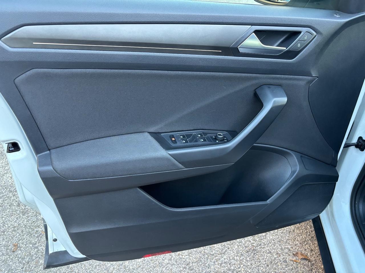 Volkswagen T-Roc 1.6 TDI Style ok neopatentati